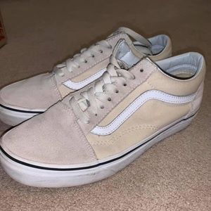 Birch low top vans size 9